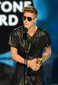 Bieber Loses His Monkey