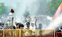Crisis over canal breach makes Sheila dial Haryana: Release more water