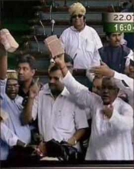 Cash scam: BJP MPs tell court they were whistleblowers