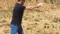 3D-printed plastic gun faces U.S. government crackdown May 9, 2013 10:40 PM ET Free blueprints that allow anyone with a 3D printer to make a plastic handgun that fires real bullets have been taken offline after an order