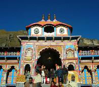 Portals of Badrinath reopened