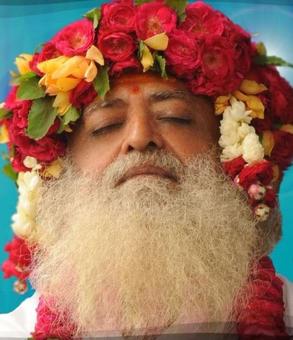 India's controversial godmen India's controversial godmen