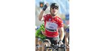 Cavendish claims fourth win at Giro, Wiggins out