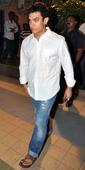 PIX: Aamir, Randhir, Pratiek at Jiah Khan's condolence meet