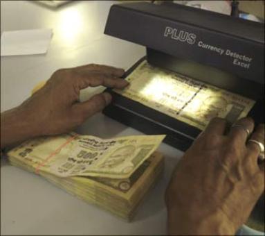ED attaches assets worth Rs 53 crore in investments case ED attaches assets worth Rs 53 crore in investments case