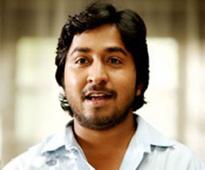 Vineeth Sreenivasan’s next film: ‘Thira’