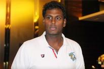 Pune elect to bowl against Hyderabad