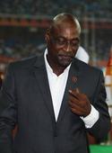 Indian umpire hits back at Viv's remarks