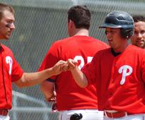 Riverdogs win season opener