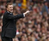 Fellaini backs Moyes to shine at United