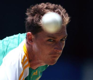 SA pacer Steyn doubtful for India match