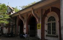 Dearth of station masters puts rail safety in jeopardy