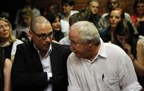 Carl Pistorius cop questioned
