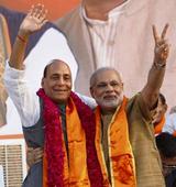 Rajnath skips protocol in honour of Modi