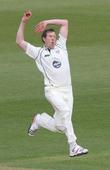 Richardson gives Worcs edge at Kent