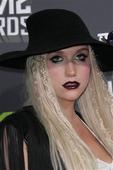 Ke$ha convinced leaked photos ruined her relationship