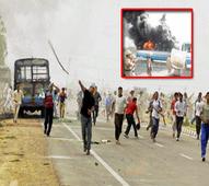 Tension prevails in Rohtak as police tries to get Satlok Ashram vacated