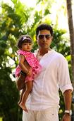 PIX: The DOTING DADDIES of Bollywood