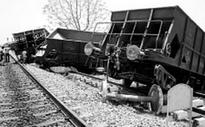 Train derails in Balangir