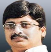 Raja Bhaiya agrees for lie detection test in Kunda DSP murder case