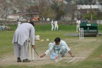 Pakistan bans two umpires over spot-fixing