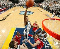 Grizzlies offense liberated by Gay trade