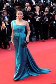 LOOK: Aishwarya Rai's Regal Gown