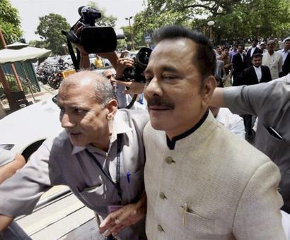Pay up Rs 1500 cr by June 15 or go to jail, SC tells Subrata Roy Pay up Rs 1500 cr by June 15 or go to jail, SC tells Subrata Roy