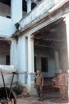 A soldier returns to Sri Lanka A soldier returns to Sri Lanka
