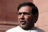 Sharad Yadav changes his stand, seeks P K Bansal's ouster