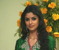 Sayantani returns to Tolly