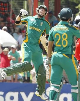 Ingram century propels South Africa to easy win