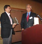 Amritt's Managing Director Bagla receives Community Service Award