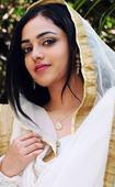 Nithya Menen to do '22 Female Kottayam' in Tamil ?
