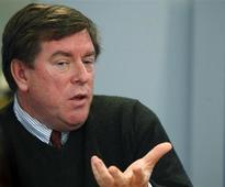 Royalty raises Elan bid, issues ultimatum to shareholders