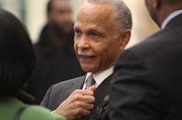 Chicago State's board reprieves university's president