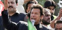 Imran fell due to inexperienced lifter driver: report
