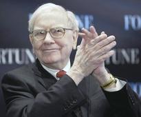 'Warren is in the house': Buffett starts tweeting
