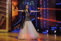 Thought of dancing in front of Madhuri makes Lauren nervous