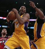 Kobe Bryant tweets he wants Howard and Gasol back