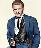Kirk Douglas Wants Gun Control