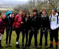 Shahrukh Khan's son, Big B's granddaughter are best buddies!