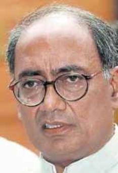 Digvijay scotches speculation of Assam CM's removal