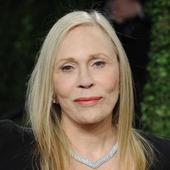 Faye Dunaway stands up royals of Brunei