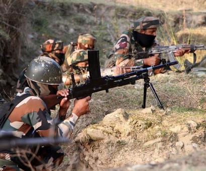 Pakistan violates ceasefire, shells border areas in Rajouri Pakistan violates ceasefire, shells border areas in Rajouri