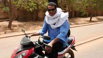 Bombino: A Desert Rock 'Nomad' Rolls Into Nashville