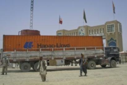 3 killed as militants attack NATO trucks in Pak