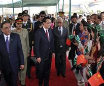 Chinese PM arrives in Islamabad amid warm welcome