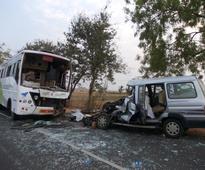 Bride, 4 others of marriage party killed in accident