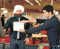 Karan 'Rocky' Deol to make his debut with YRF film
